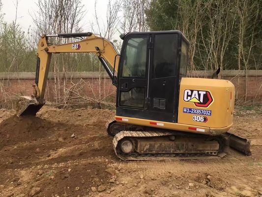 Máy xúc mini cat 306 đã qua sử dụng, được bảo trì tốt và hiện có sẵn
